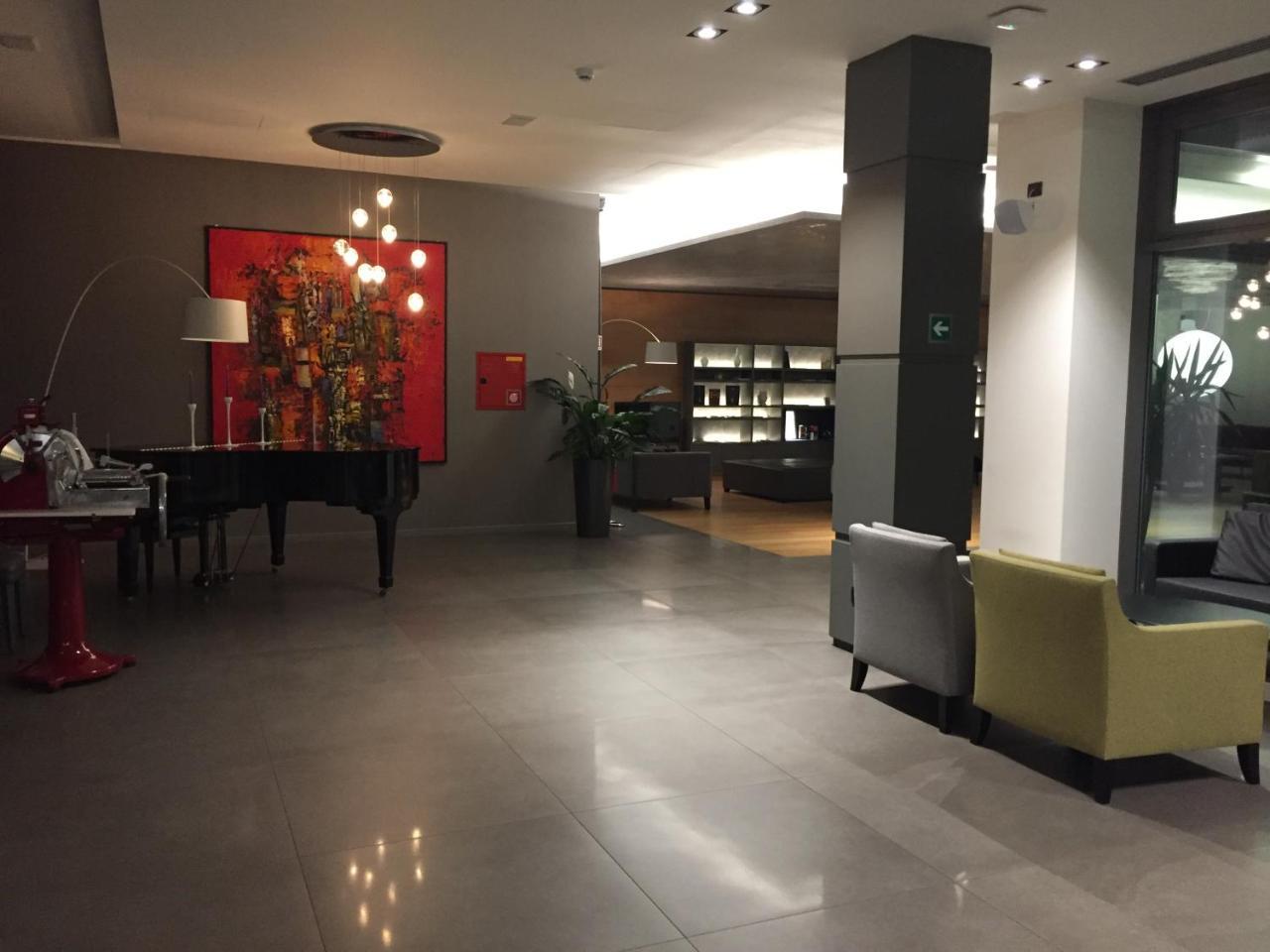 Link124 Hotel Πάρμα Εξωτερικό φωτογραφία